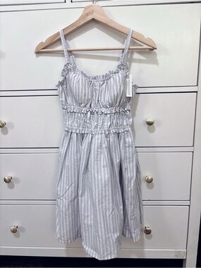 Abercrombie Bra-Free Smocked Waist Mini Dress XXS Petite